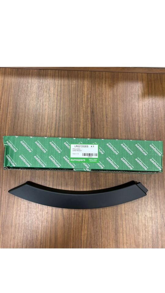 LR027252G - ARKA KAPI DODİK SOL (EVOQUE) - Eurospare