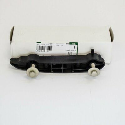 LR034210 - ÖN TAMPON BRAKET SAĞ (EVOQUE) - Land Rover