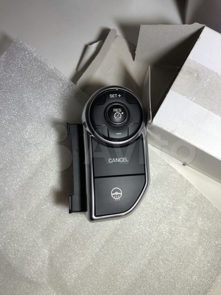 LR087485 - DİREKSİYON SWİTCH SAĞ(DİSCO-5/VOGUE/RRS) - Land Rover