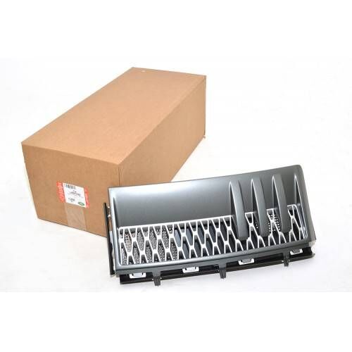 LR011353 - HAVA MAZGALI SAĞ (3.6) - Land Rover