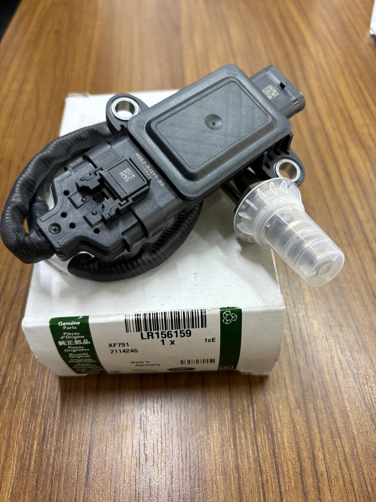 LR156159 - NOX SICAKLIK SENSÖRÜ 3.0L DZL. (NEW VOGUE 22>) - Land Rover