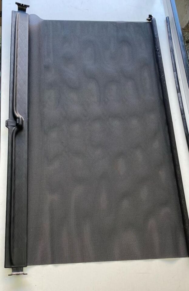 EGT500090LUM - SUNROOF PERDESİ ORTA/ARKA (NWD3/4) - Land Rover