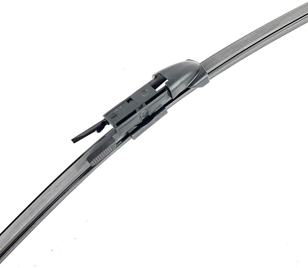 LR104005 - ARKA SİLECEK (VELAR) - Land Rover