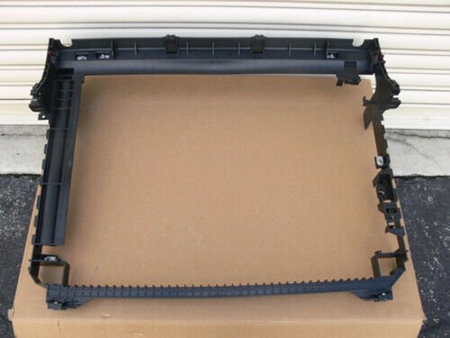 LR094854 - RADYATÖR DAVLUMBAZI (VELAR) - Land Rover