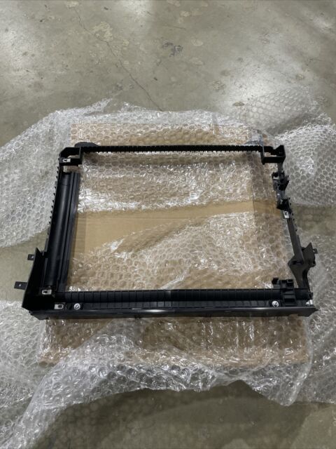 LR094854 - RADYATÖR DAVLUMBAZI (VELAR) - Land Rover