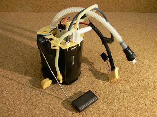 LR026193 - YAKIT POMPASI (2.2/EVOQUE) - Land Rover