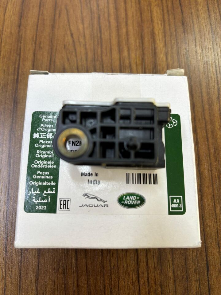 LR141774 - İVMELENME HIZ SENSÖRÜ (NEW DEF./NEW RRS/VELAR) - Land Rover