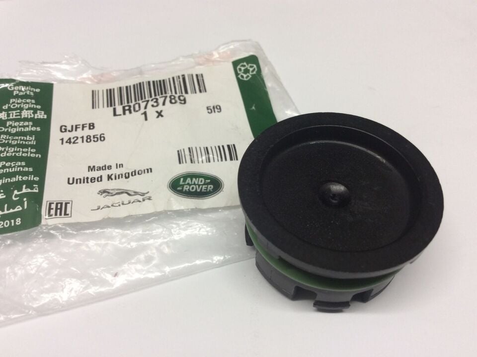 LR073789 - ARKA ZİNCİR TAPA 2.0L DZL. (SPORT/EVOQUE) - Land Rover