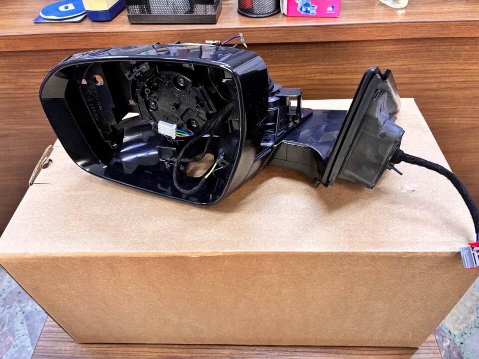 LR025184 - DIŞ AYNA SOL DH (EVOQUE) - Land Rover