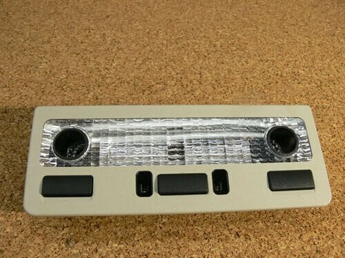 XDM500100NUG - İC TAVAN LAMBA ÖN (RR-2 2002/12) - Land Rover