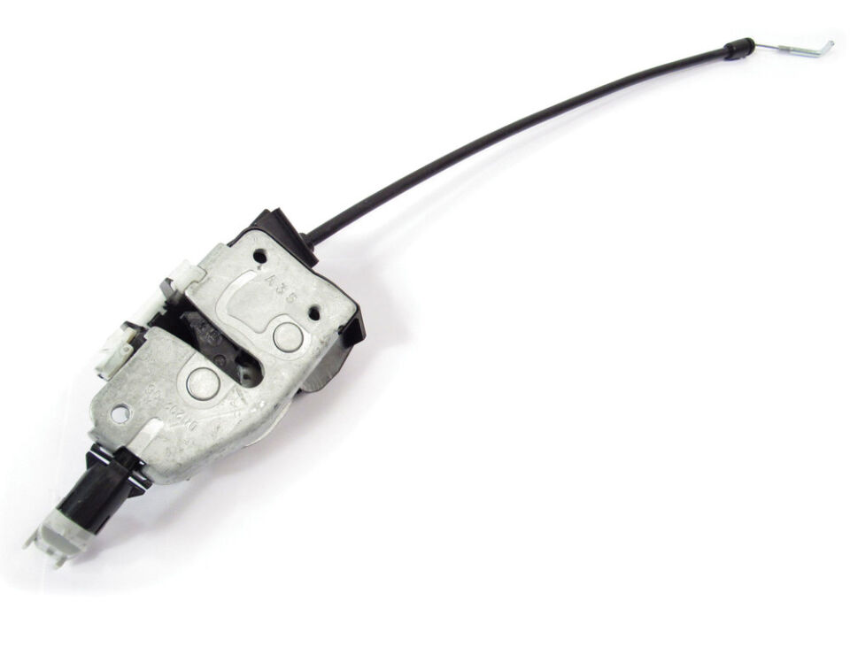 LR017470 - ARKA BAGAJ KİLİDİ ÜST (NWD3/4) - Land Rover