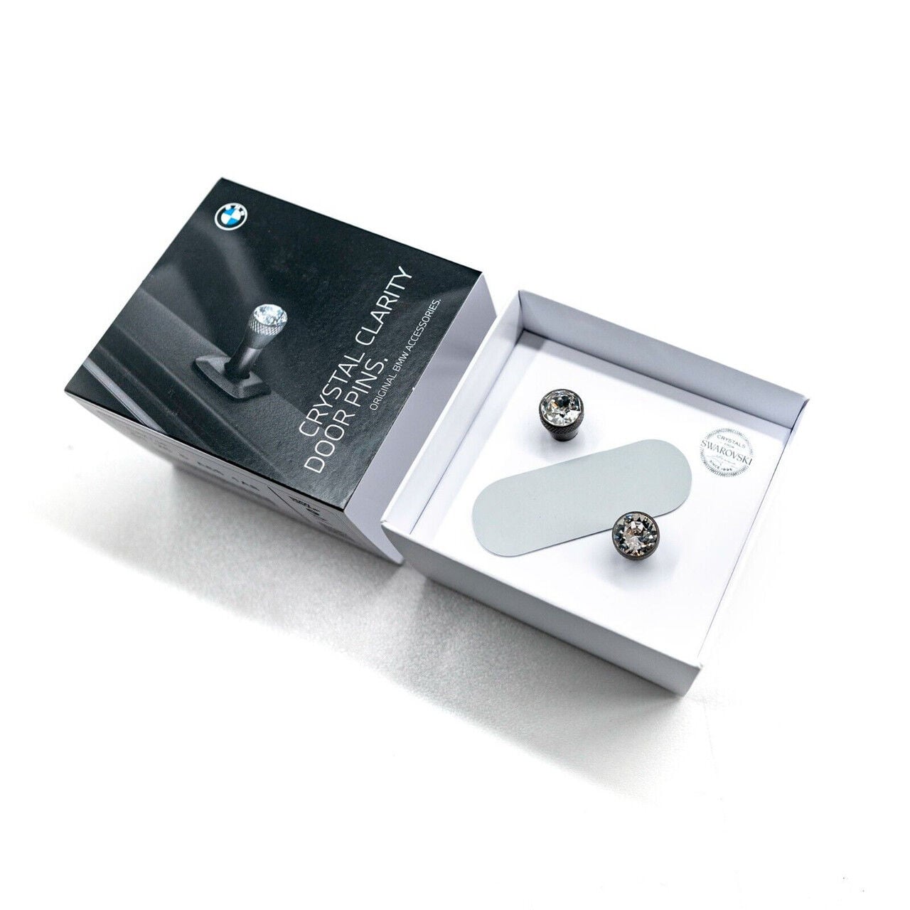 51265A681A8 - KRİSTAL ŞEFFAF KAPI KİLİDİ KAPAKLARI | M PERFORMANCE - BMW Group