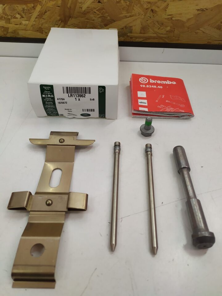 LR113962 - ÖN KALİPER TAMİR TK. 2.0L Hİ PHEV(VOGUE/DİSC.S5/NEW DEF) - Land Rover