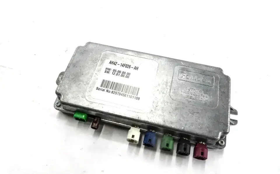 LR043941 - KAMERA BEYNİ (3.0/SPORT/NWD4) - Land Rover