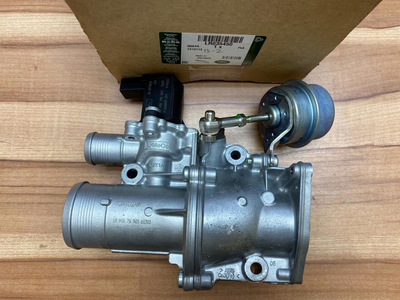 LR035450 - TURBO VALFİ SOL (3.0L V6) - Land Rover