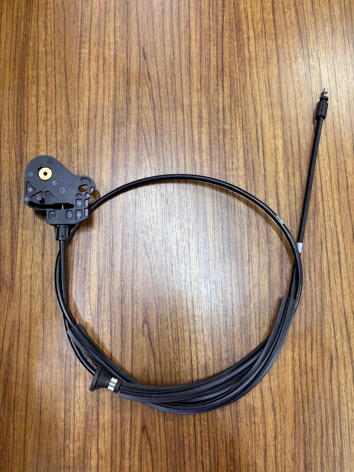 LR121384G - KAPUT AÇMA TELİ(3.0L V6) - İNG-İTHAL