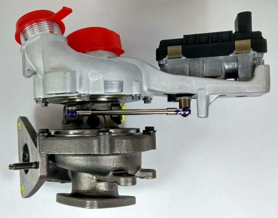 LR038044 - TURBO SAĞ 4.4L V8(VOGUE) - Land Rover