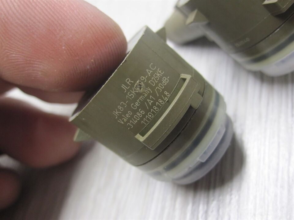 LR093753 - ÖN/ARKA PARK SENSÖRÜ (VELAR) - Land Rover