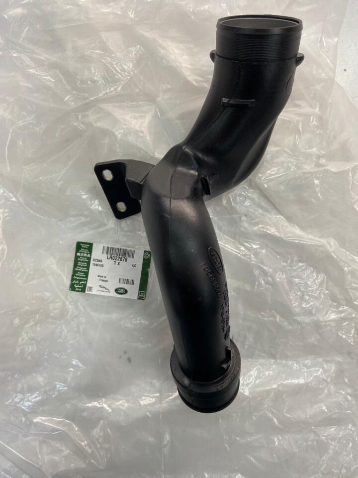 LR022878 - HAVA KANAL HORTUM SOL (4.4L V8 DZL/VOGUE) - Land Rover