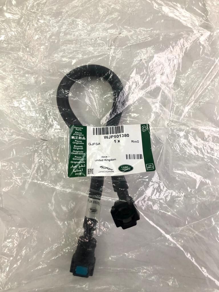 WJP501380 - YAKIT SOĞUTUCU HORTUMU (3.6/VOGUE) - Land Rover