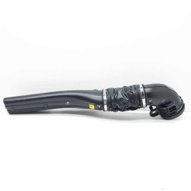 LR049313 - HAVA FİLTRE BORU ALT SAĞ (3.0L V6) - Land Rover