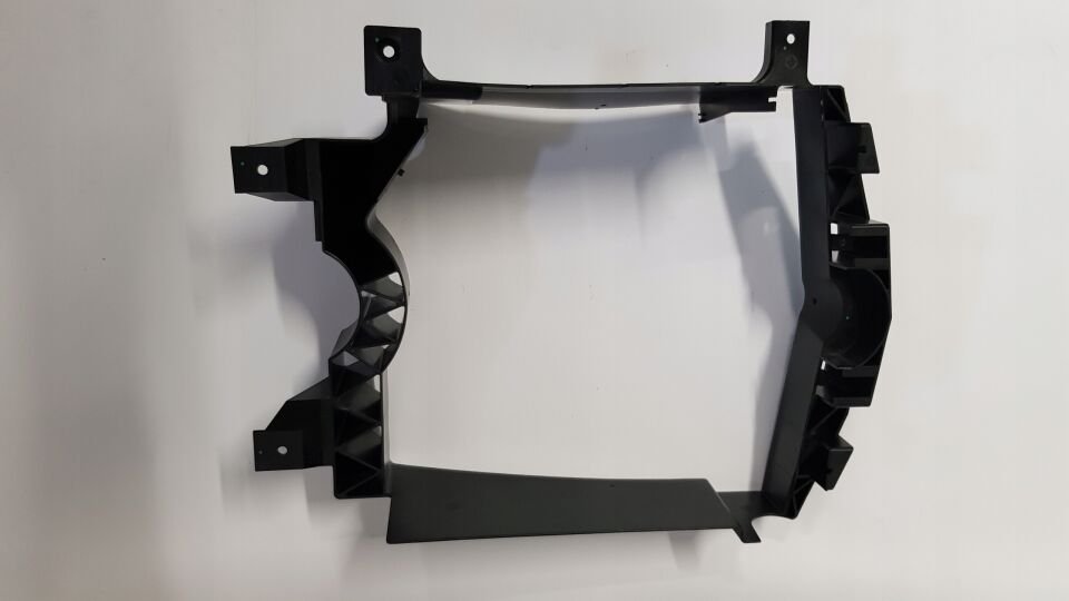 LR124850G - ARKA DEFLEKTÖR SAĞ (3.0 V6D/DİSCO-5/RRS/VOGUE) - Eurospare