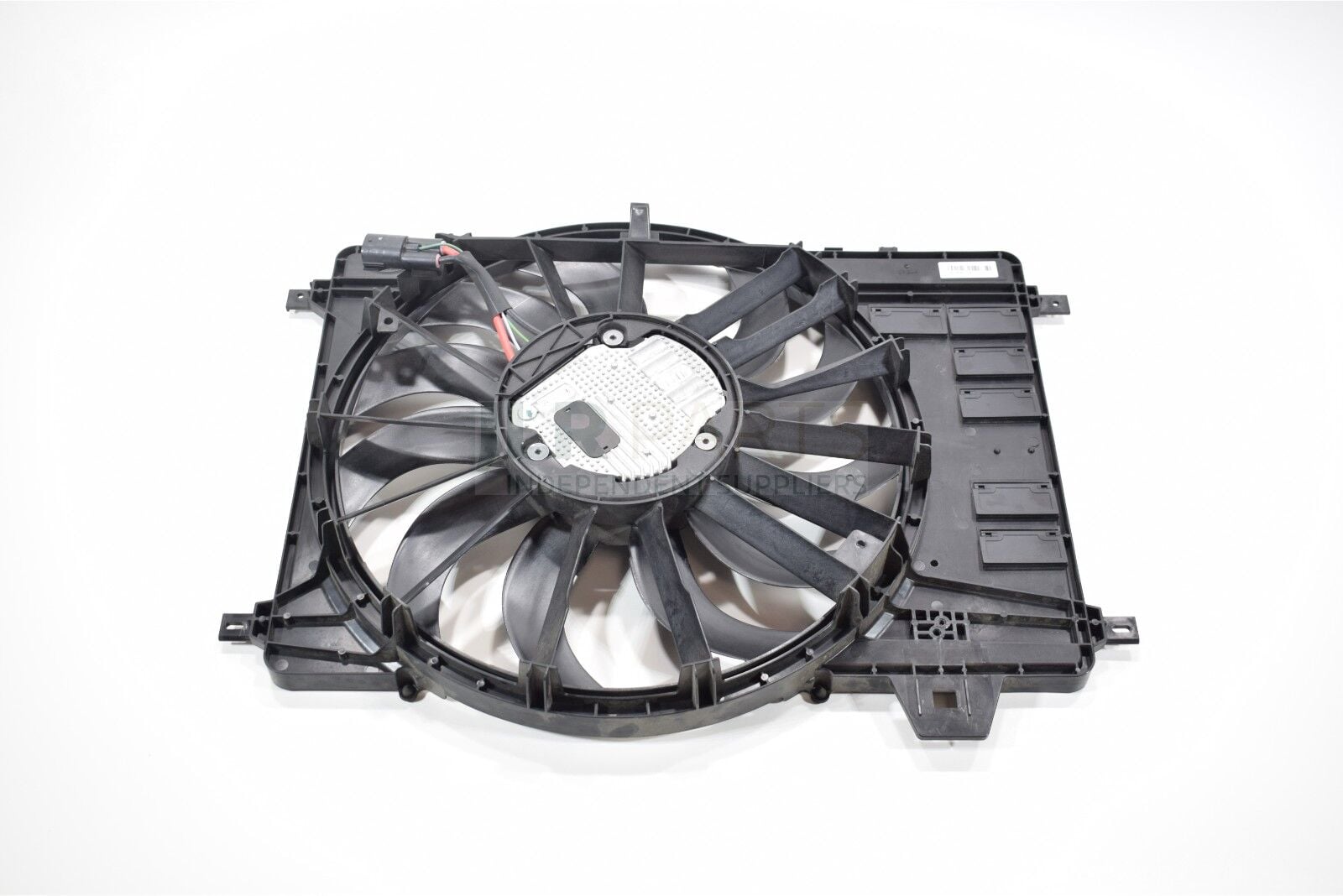 LR099669 - FAN 2.0 DZL. (EVOQUE/DİSC.SPORT) - Land Rover