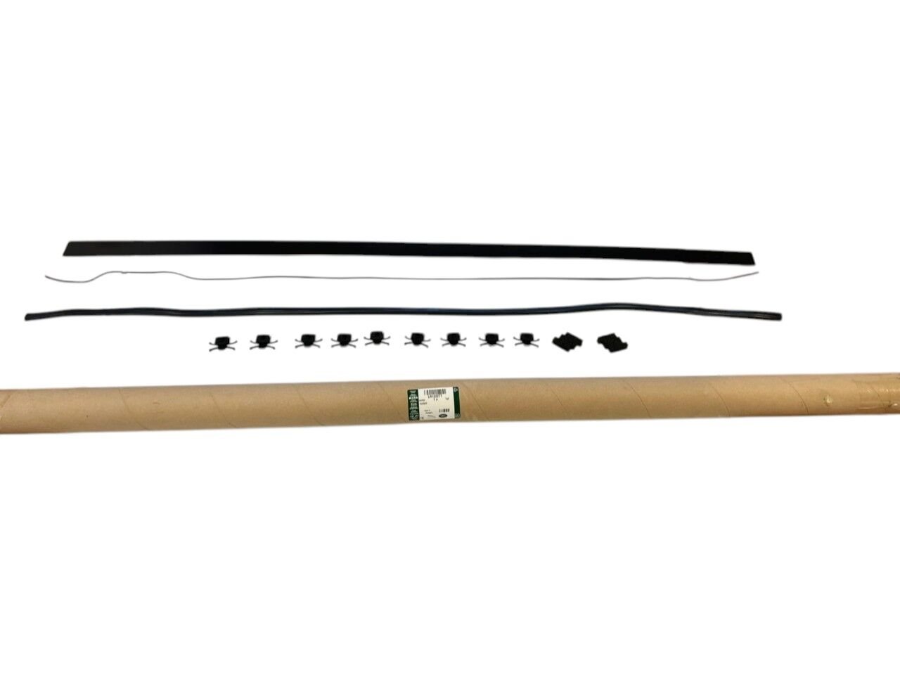 LR132279 - ARKA KAPI DIŞ ÇITA SAĞ (NEW DEFENDER) - Land Rover