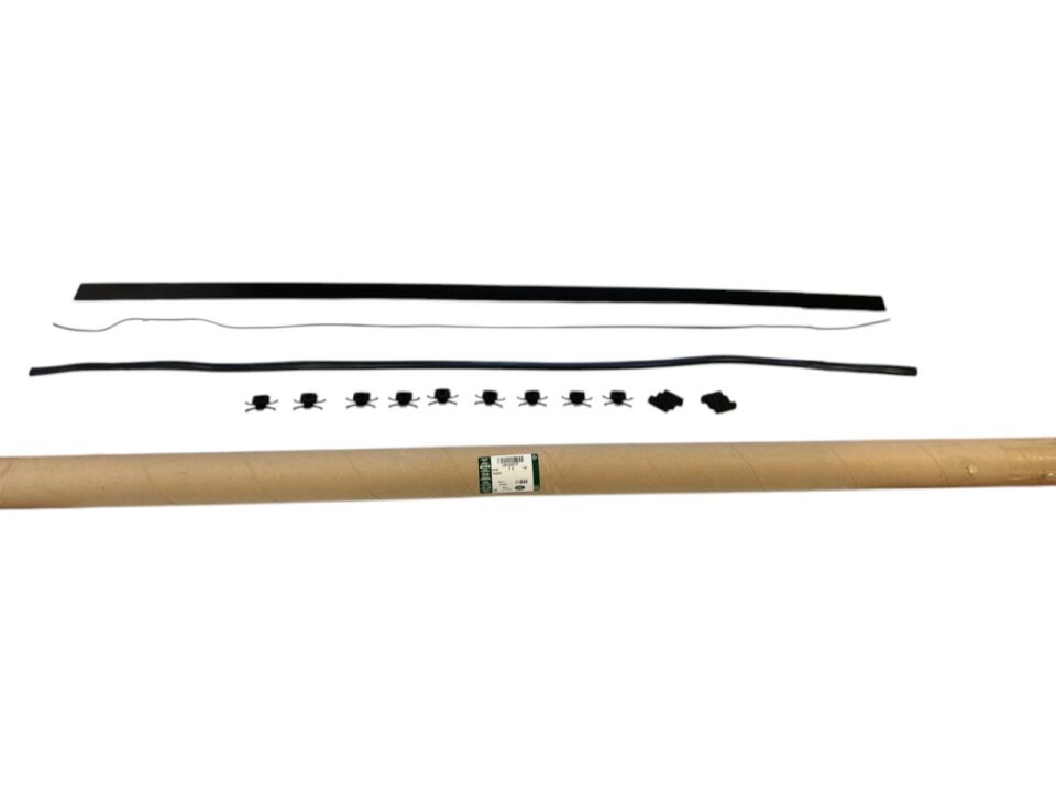 LR132279 - ARKA KAPI DIŞ ÇITA SAĞ (NEW DEFENDER) - Land Rover