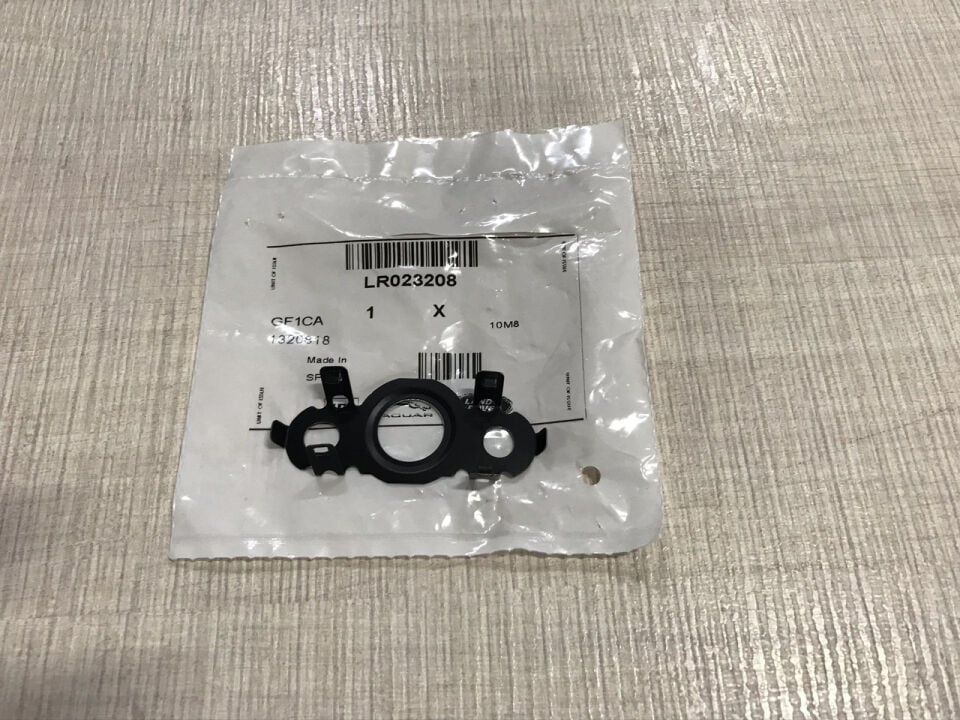 LR023208 - TURBO ALT BORU CONTA (2.2/EVOQUE) - Land Rover