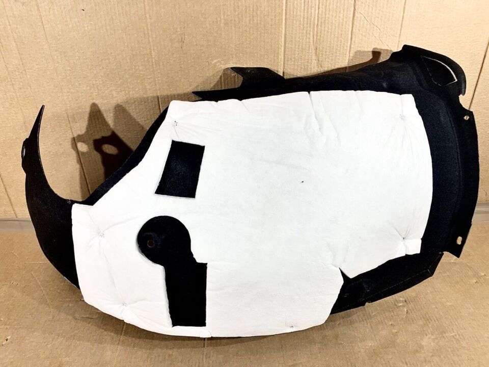 LR148255 - ÖN ÇAMURLUK DAVLUMBAZI ARKA SOL (3.0L V6) - Land Rover