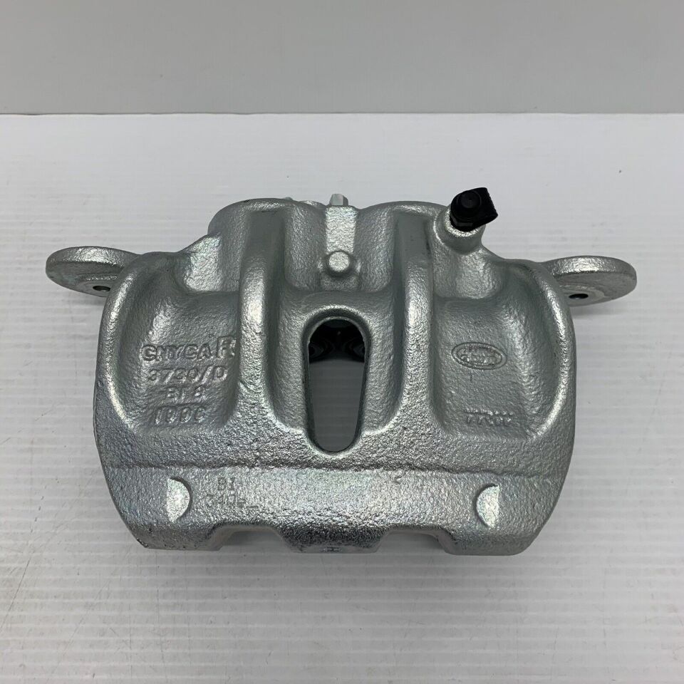 LR047906 - ÖN FREN KALİPERİ SAĞ (SPORT/VOGUE/DİSC.S4) - Eurospare