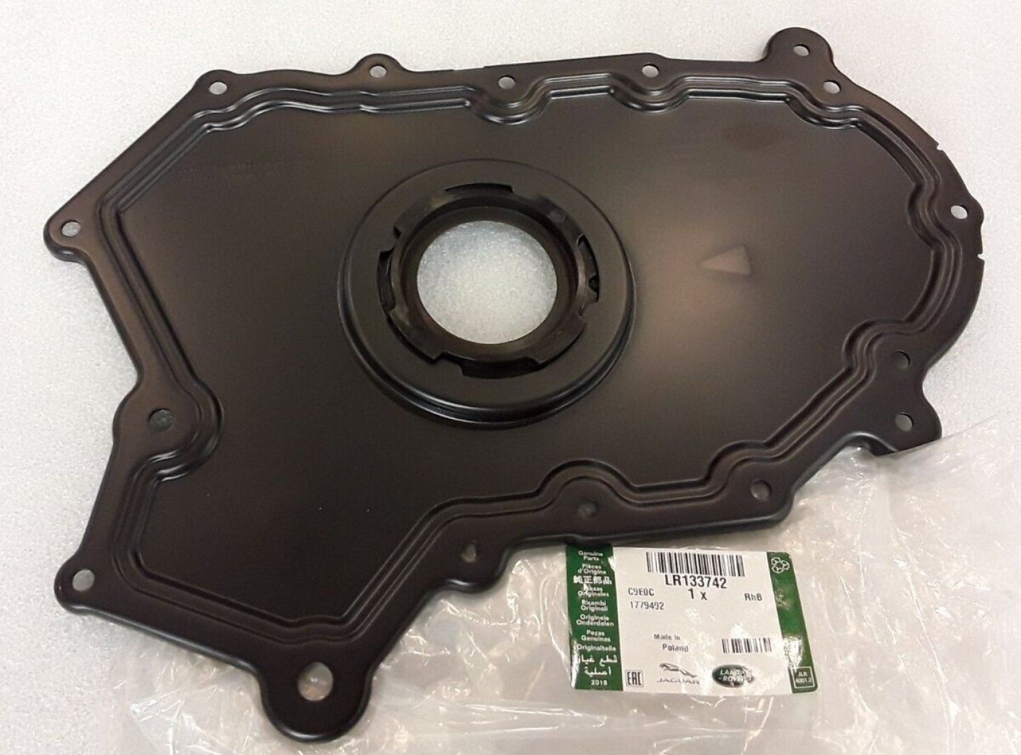 LR133742 - ÖN KRANK KAPAK 2.0L Hİ PHEV (DİSCOVERY SPORT/VELAR/NEW EVOQUE) - Land Rover