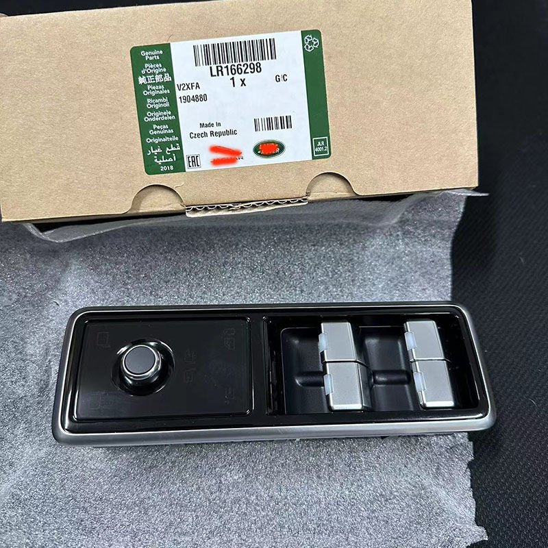 LR166298 - ÖN CAM AÇMA DÜĞME PANELİ (3.0L V6 VOGUE) - Land Rover