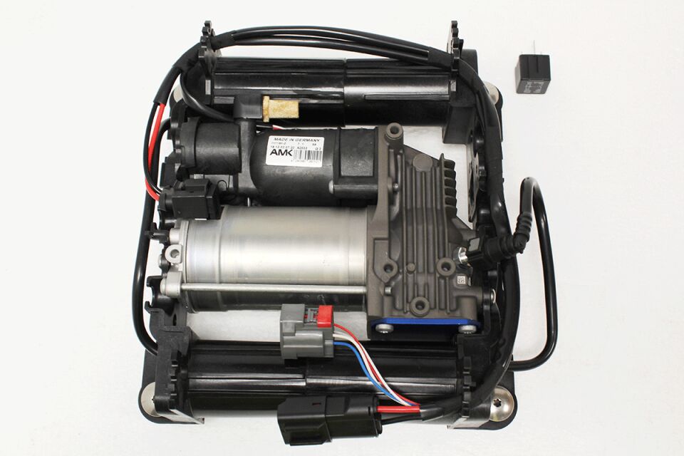 LR041777G - HAVALI SÜSPANSİYON KOMPRESÖRÜ KOMPLE (3.6/VOGUE) - Amk