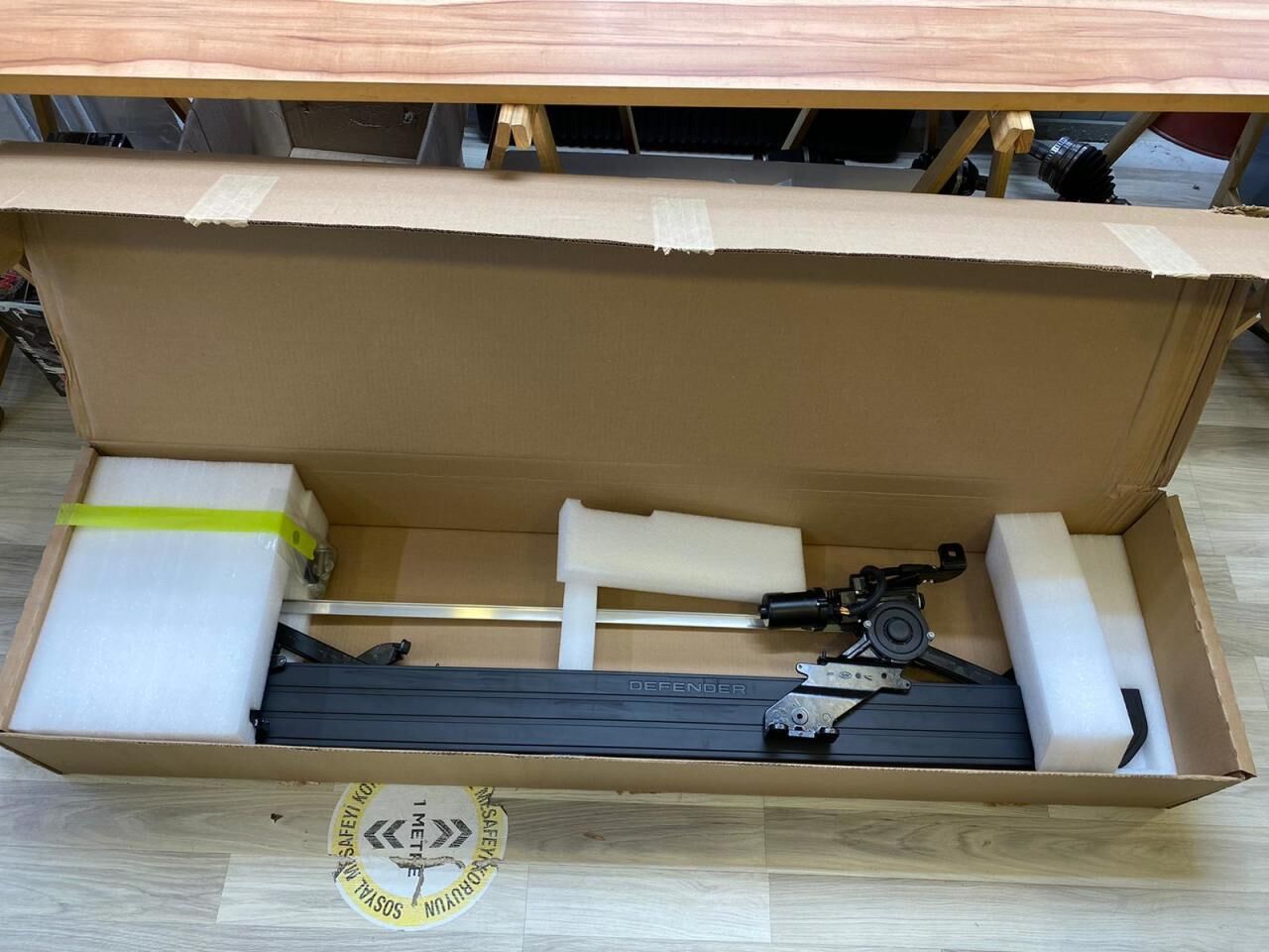 VPLEP0393 - YAN BASAMAK SAĞ (NEW DEFENDER) - Land Rover