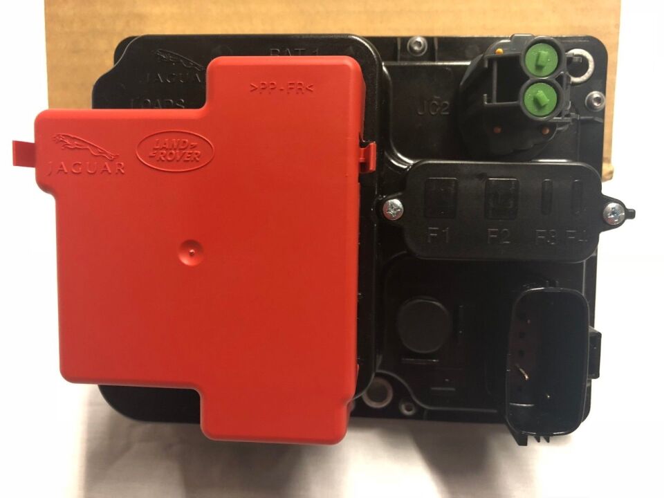 LR067365 - GÜÇ KAYNAK DAĞITICI (3.0L V6) - Land Rover