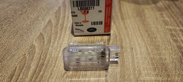 LR098311 - İÇ AYDINLATMA LAMBASI (NEW DEF./NEW SPORT ) - Land Rover