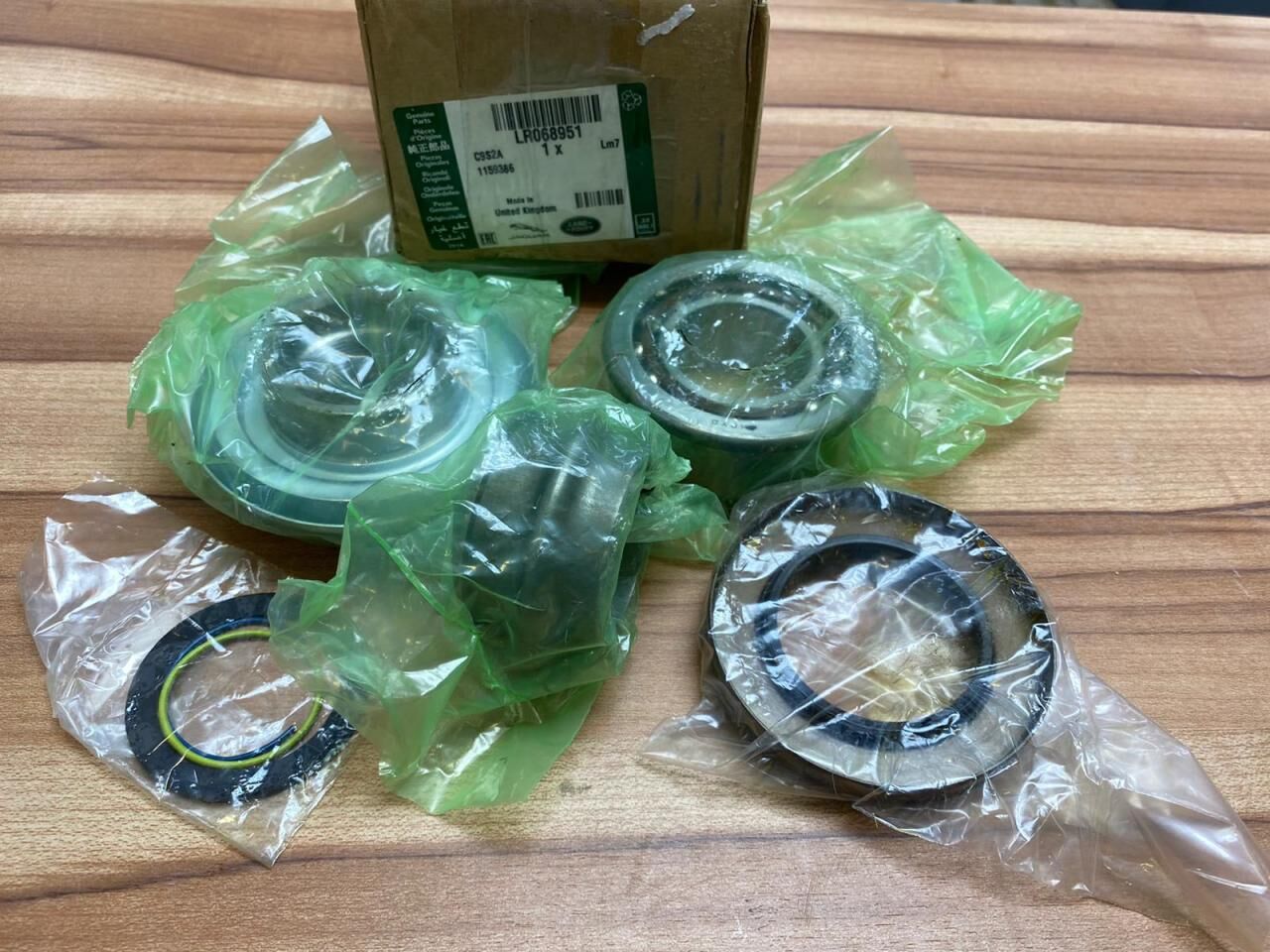 LR068951 - ARKA DİFERANSİYEL KİTİ (2014 VOGUE) - Land Rover