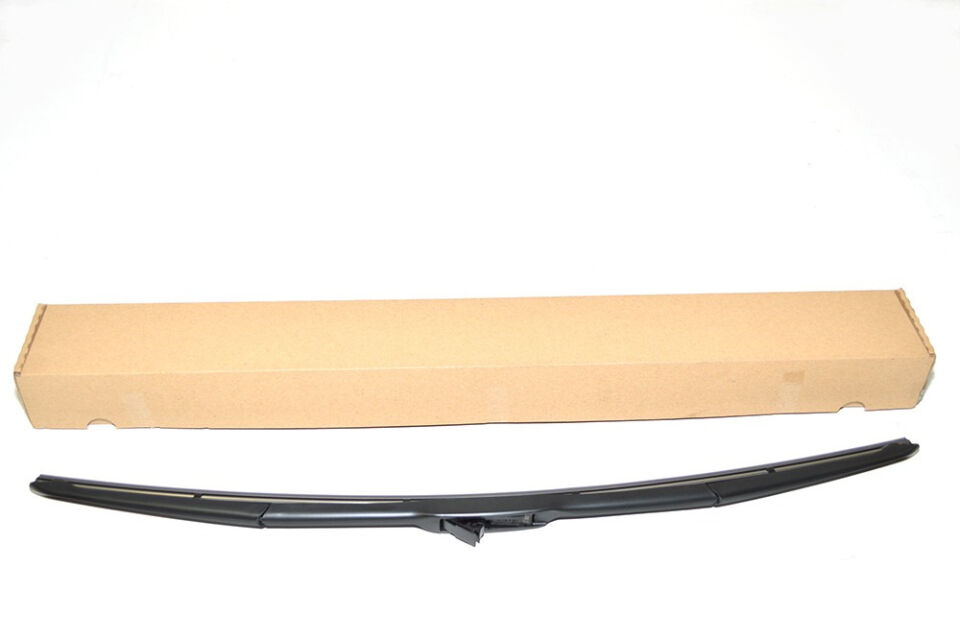 LR076850 - ÖN SİLECEK SOL (3.0L V6) - Land Rover
