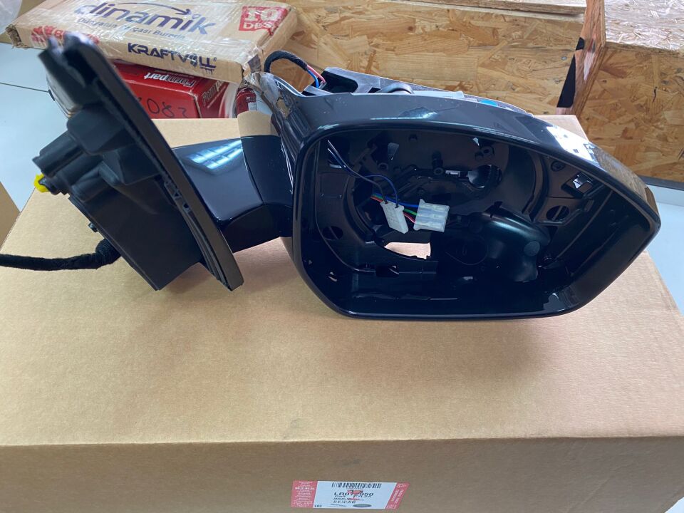 LR072950 - DIŞ AYNA SAĞ(DİSC.SPORT) - Land Rover