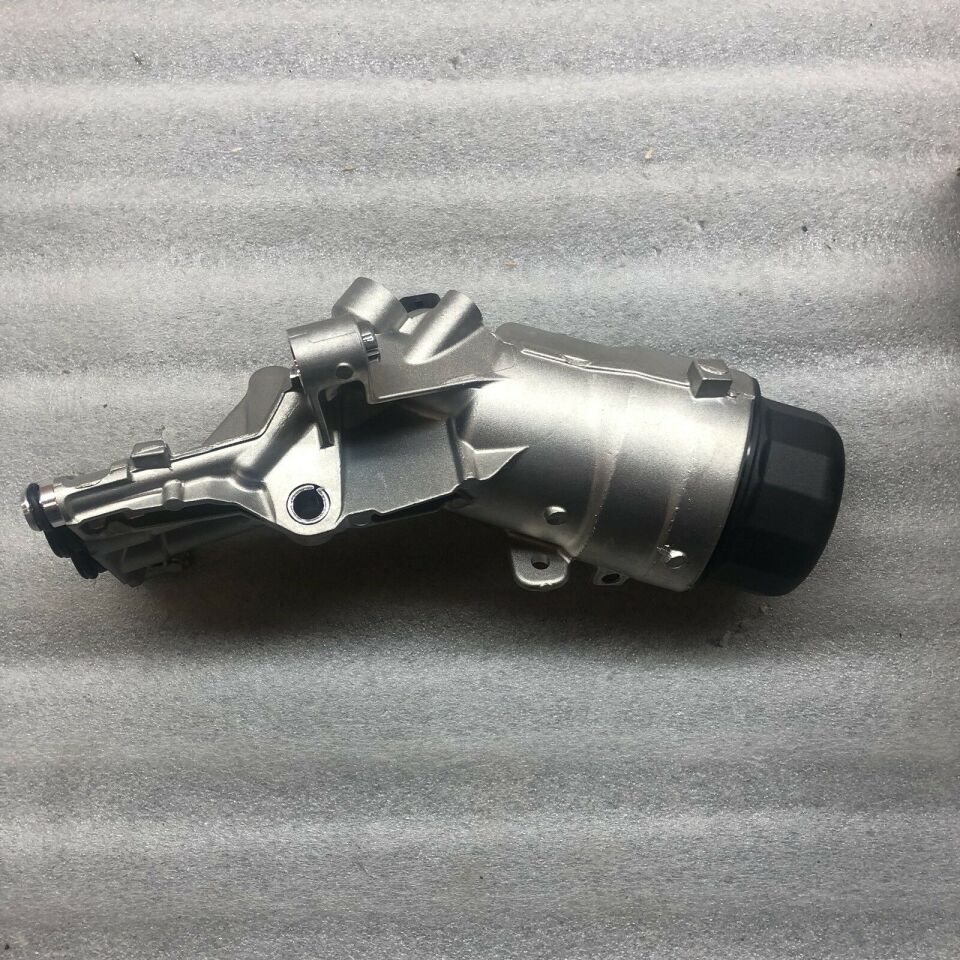 LR097159 - YAĞ FİLTRE HAZNESİ (2.0L/DİSC.SPORT/EVOQUE) - Land Rover