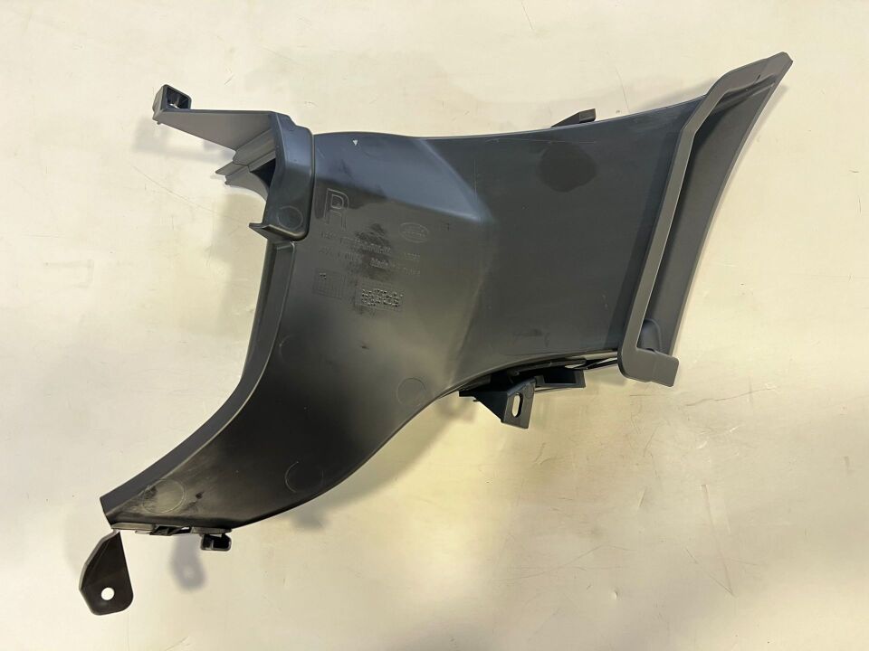 LR132658 - ÖN TAMPON BRAKET SAĞ (NEW DEFENDER) - Land Rover