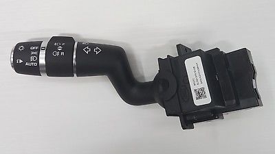 LR125095 - SİNYAL KOLU (3.0 V6D/DİSCO5/ALL) - Land Rover