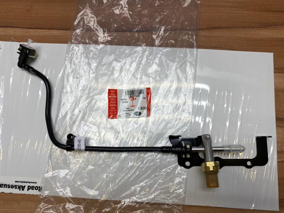 LR079937 - BENZİN HORTUM/SENSÖR (2.0/EVOQU/DİSCO-SPORT) - Land Rover