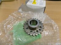LR073765 - EGZANTRİK DİŞLİ 2.0 DZL. (DİSC.SPORT/EVOQUE/VELAR) - Land Rover