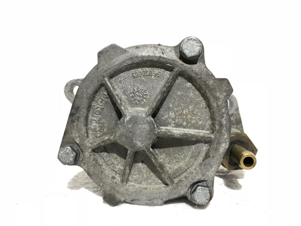 SQJ100090L - VAKUM POMPASI (TD4) - Land Rover