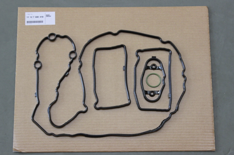 11127588418 - ÜST KAPAK CONTA SETİ | F20/F30/F10/N20 - BMW Group