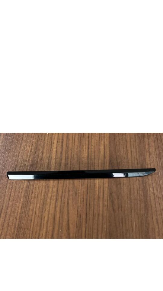 LR154761G - ARKA ÇAMURLUK ÜSTÜ ÇITASI SAĞ (NEW VOGUE 23>) - İNG-İTHAL