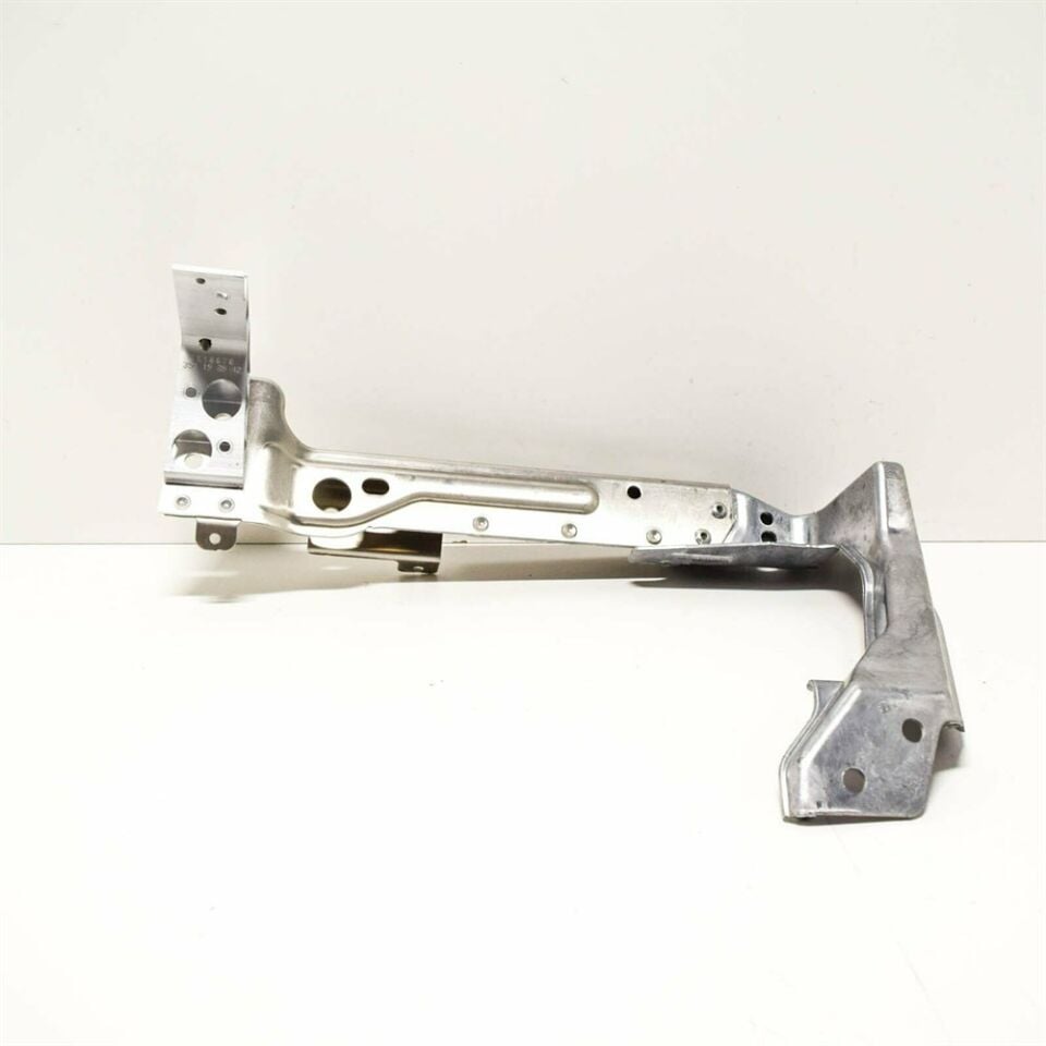 LR152525 - ÖN PANEL DESTEK SAĞ (VELAR) - Land Rover